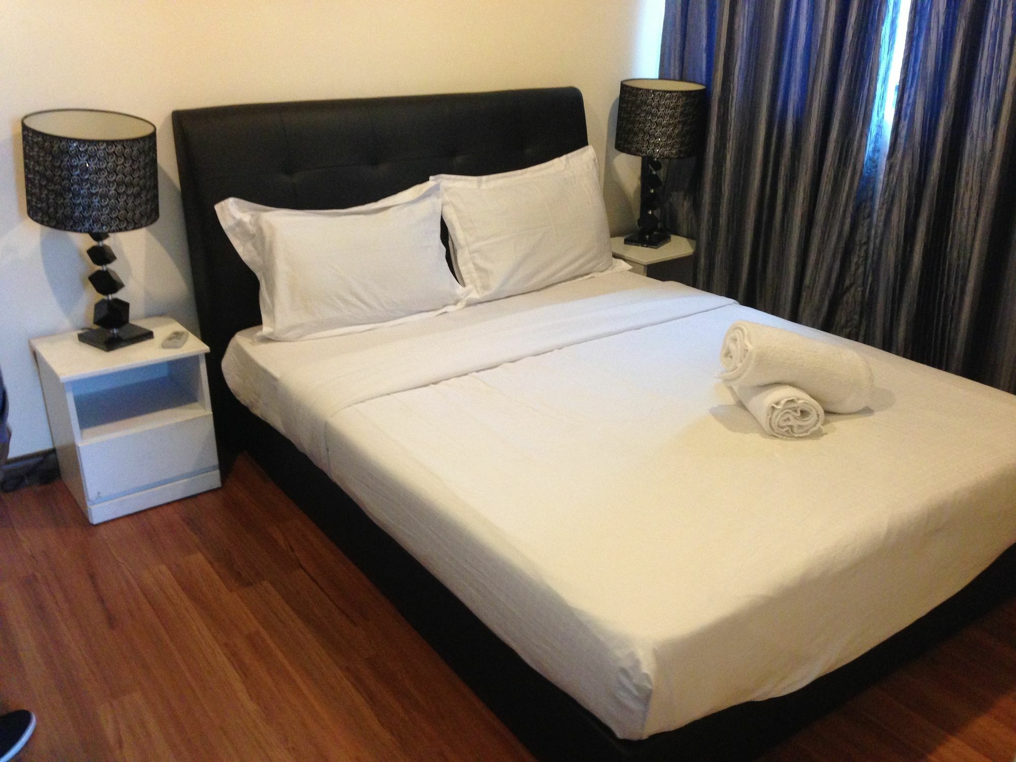 Kl Service Suite At Taragon Kuala Lumpur Extérieur photo